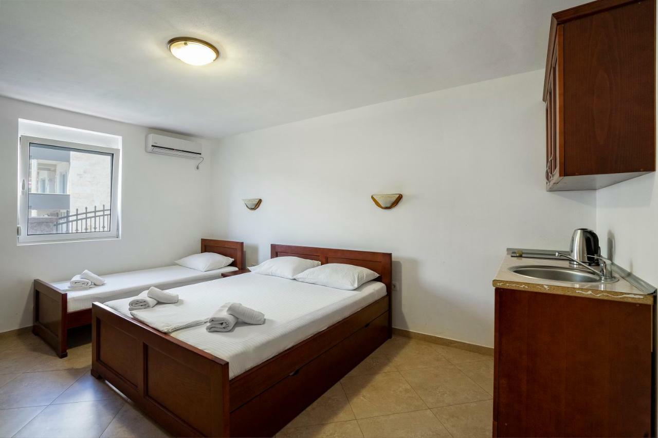 Apartments Vila A1 ドプラー・ヴォダ エクステリア 写真
