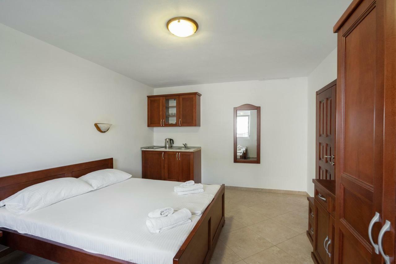Apartments Vila A1 ドプラー・ヴォダ エクステリア 写真