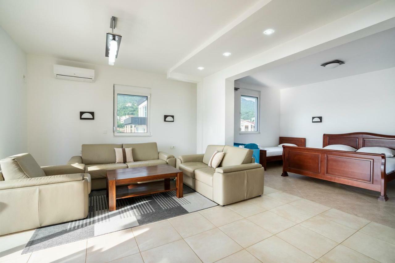 Apartments Vila A1 ドプラー・ヴォダ エクステリア 写真