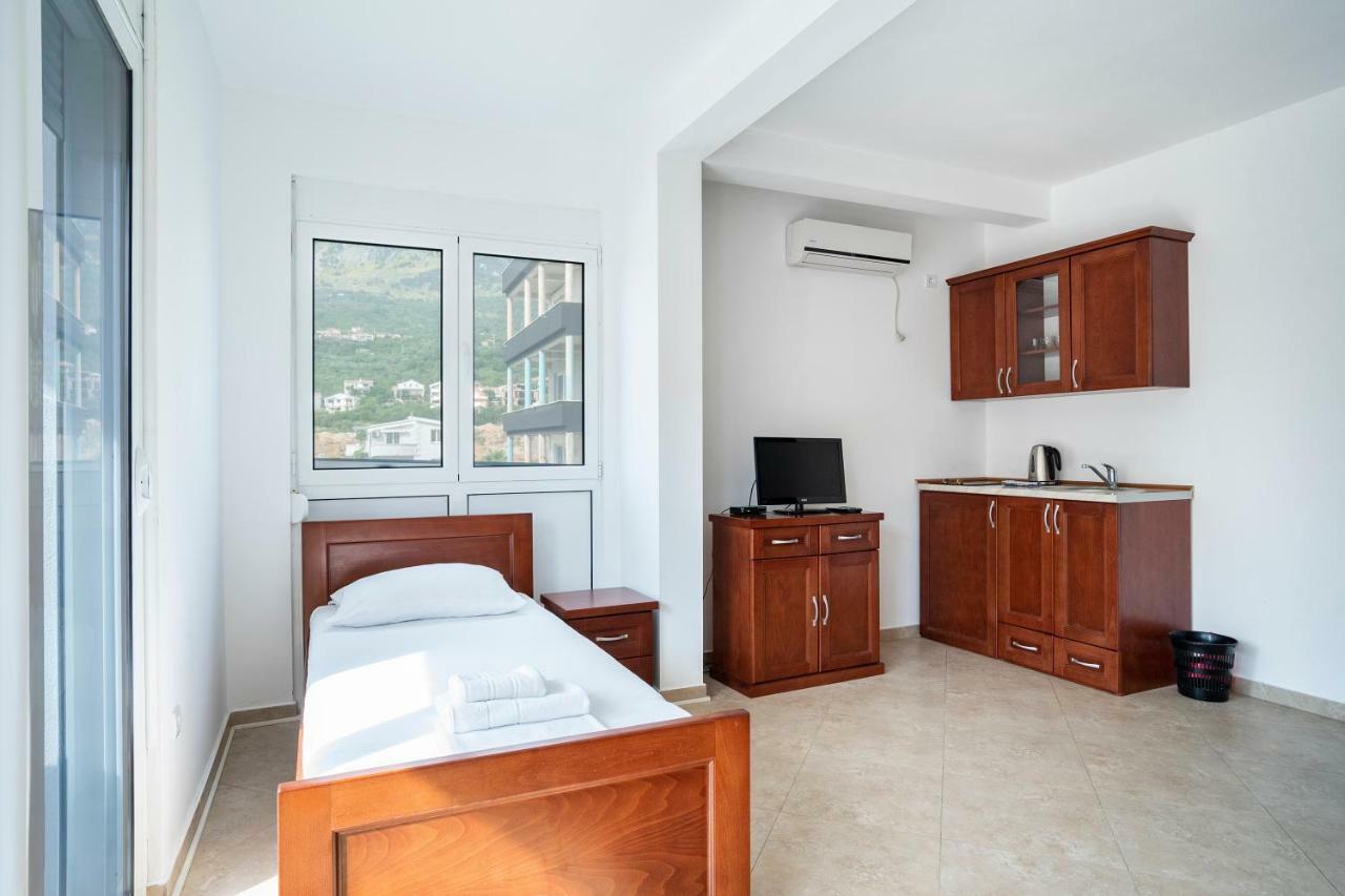 Apartments Vila A1 ドプラー・ヴォダ エクステリア 写真